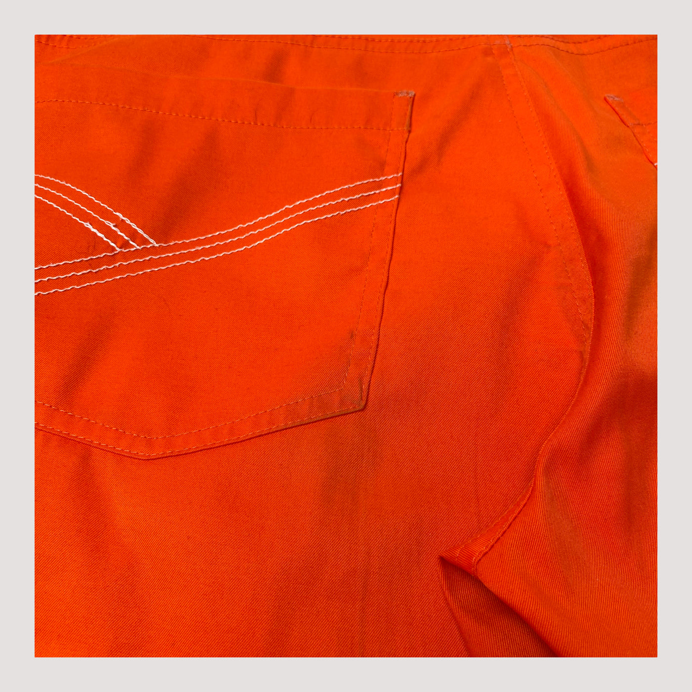 Halti shorts, orange | man L