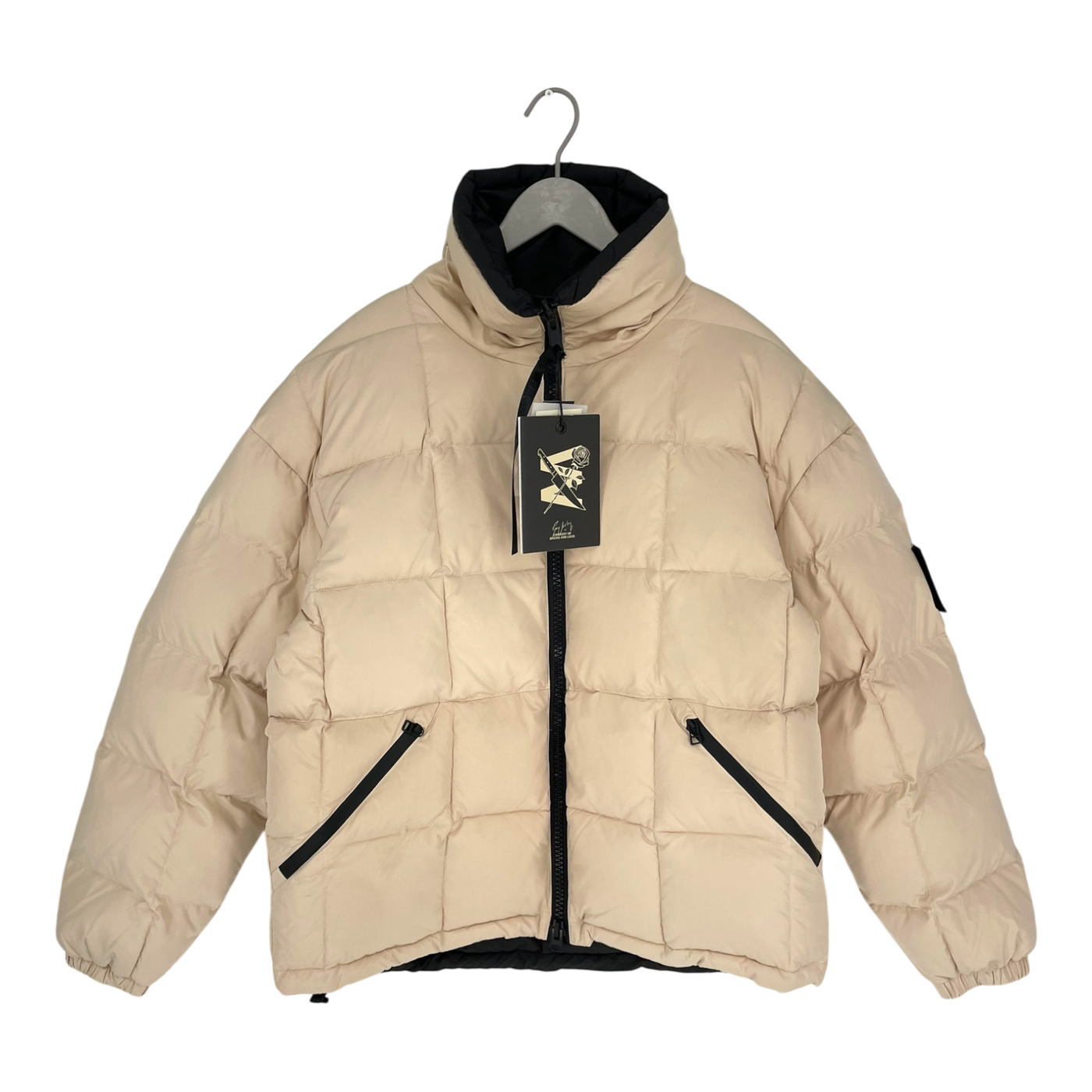 Embassy of Bricks and Logs reversible puffer jacket, beige/black | unisex S