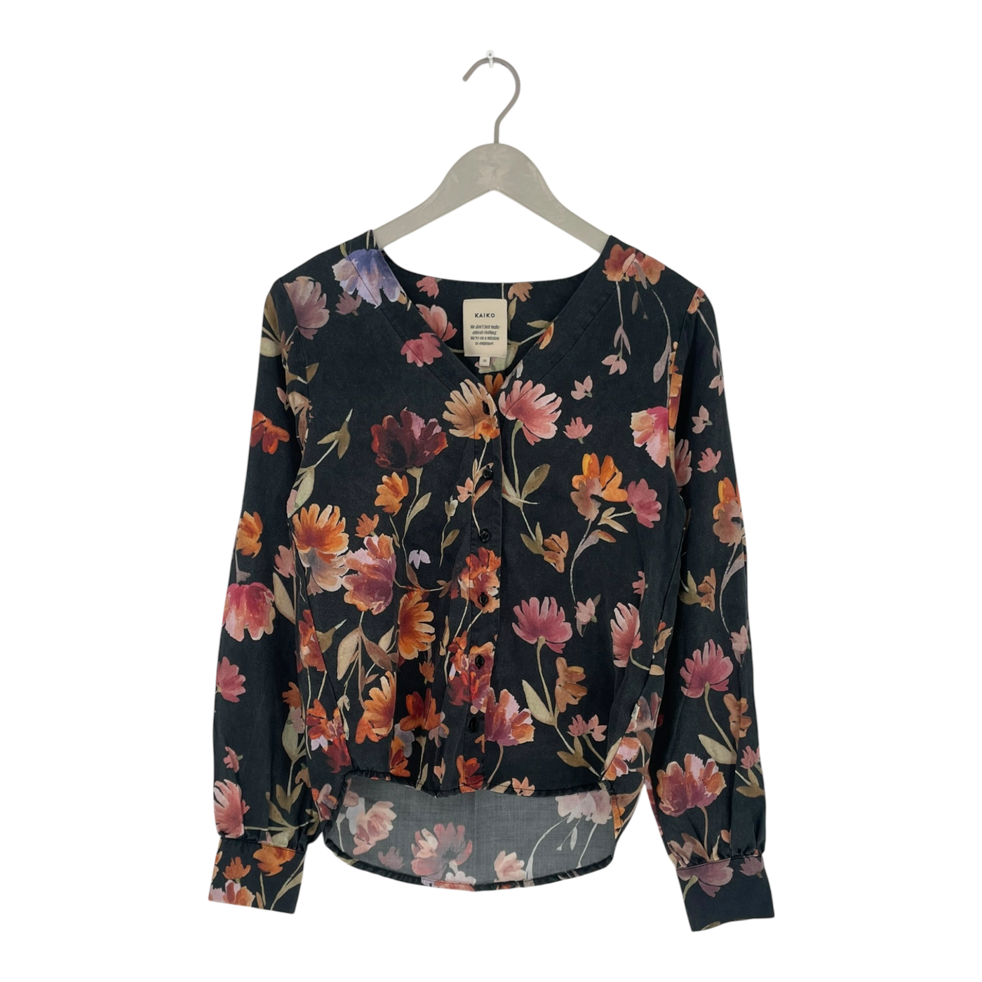 Kaiko v-neck button blouse, night bloom | woman XS