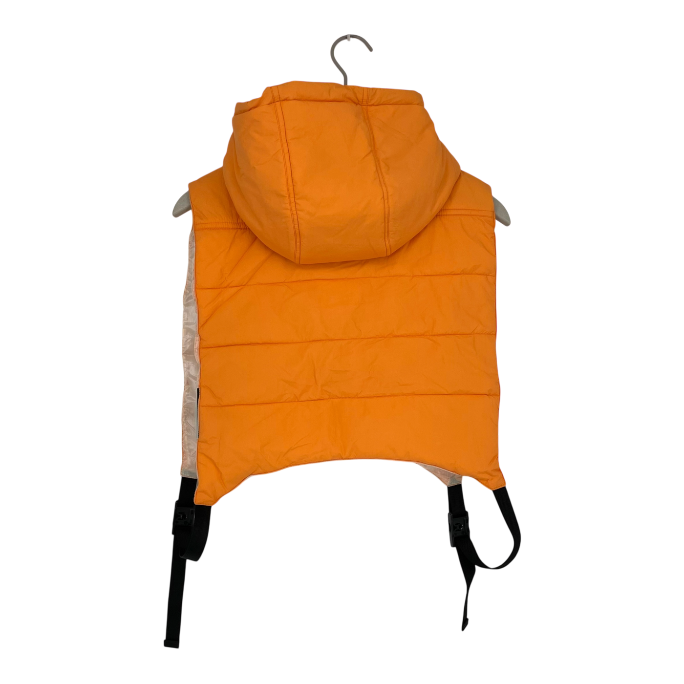 Embassy of Bricks and Logs hixon hood, sun rise | woman L