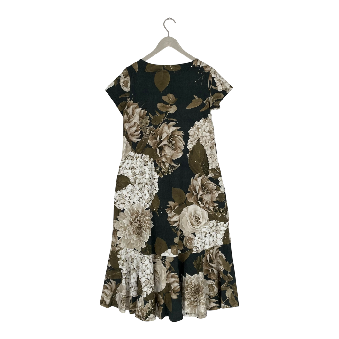 Ommellinen hulmu dress, flowers | woman M