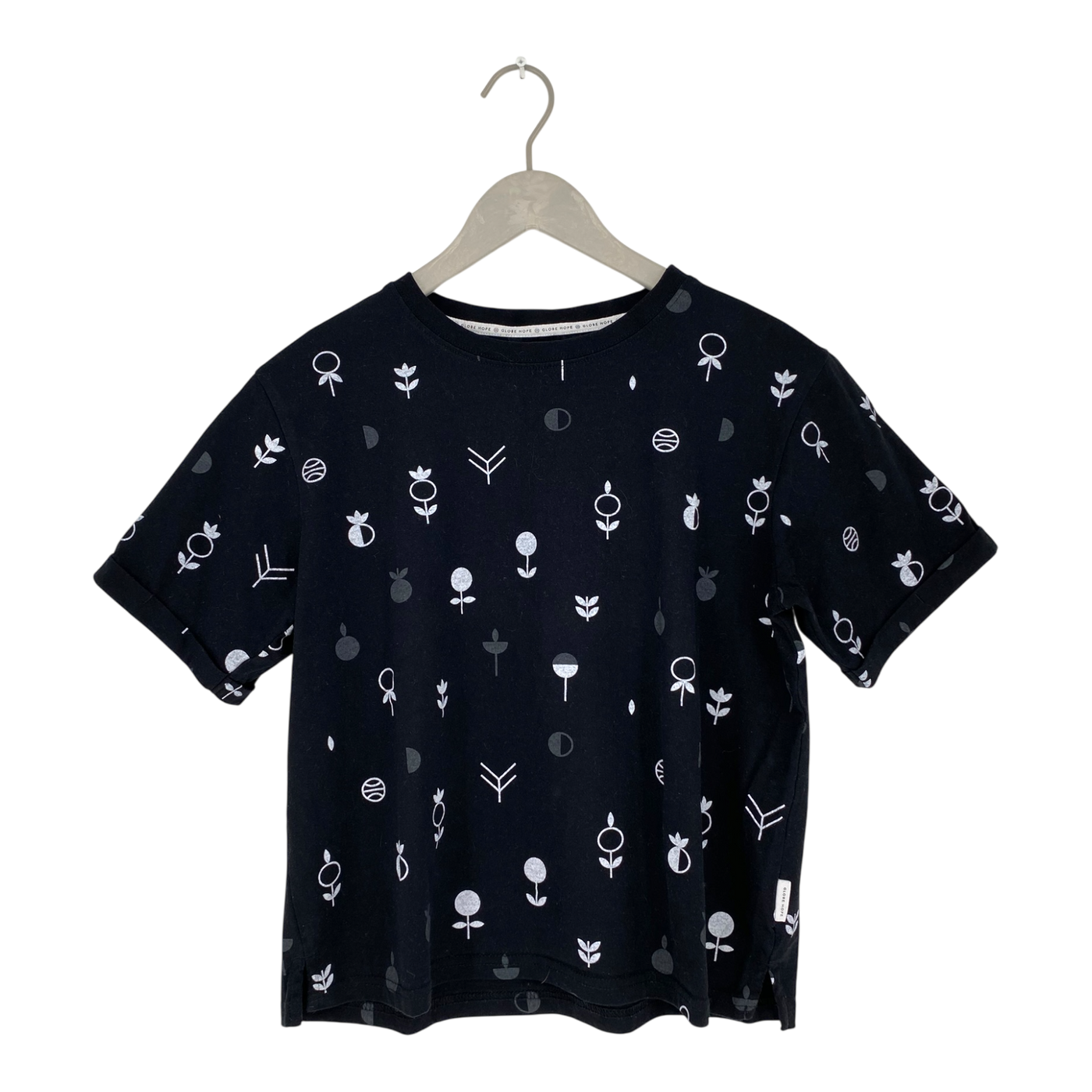 Globe Hope oversize t-shirt, black & white | woman M