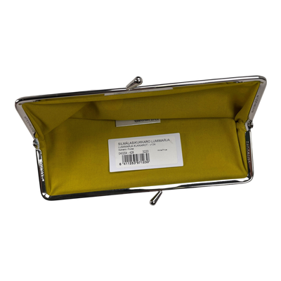 Marimekko clasp pouch, lumimarja