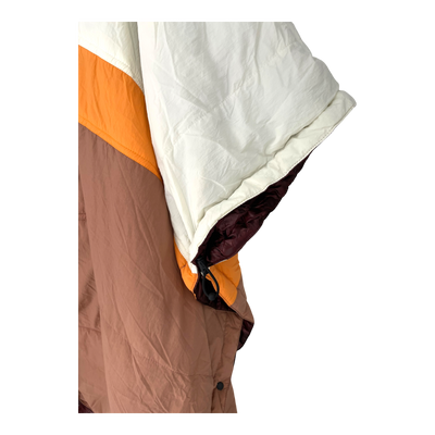 Embassy of Bricks and Logs anvil peak poncho, mauve/white | unisex L