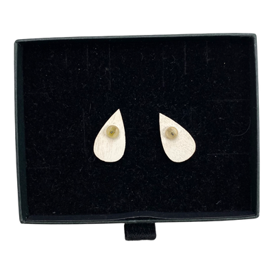 Uhana drop earrings, wood | onesize