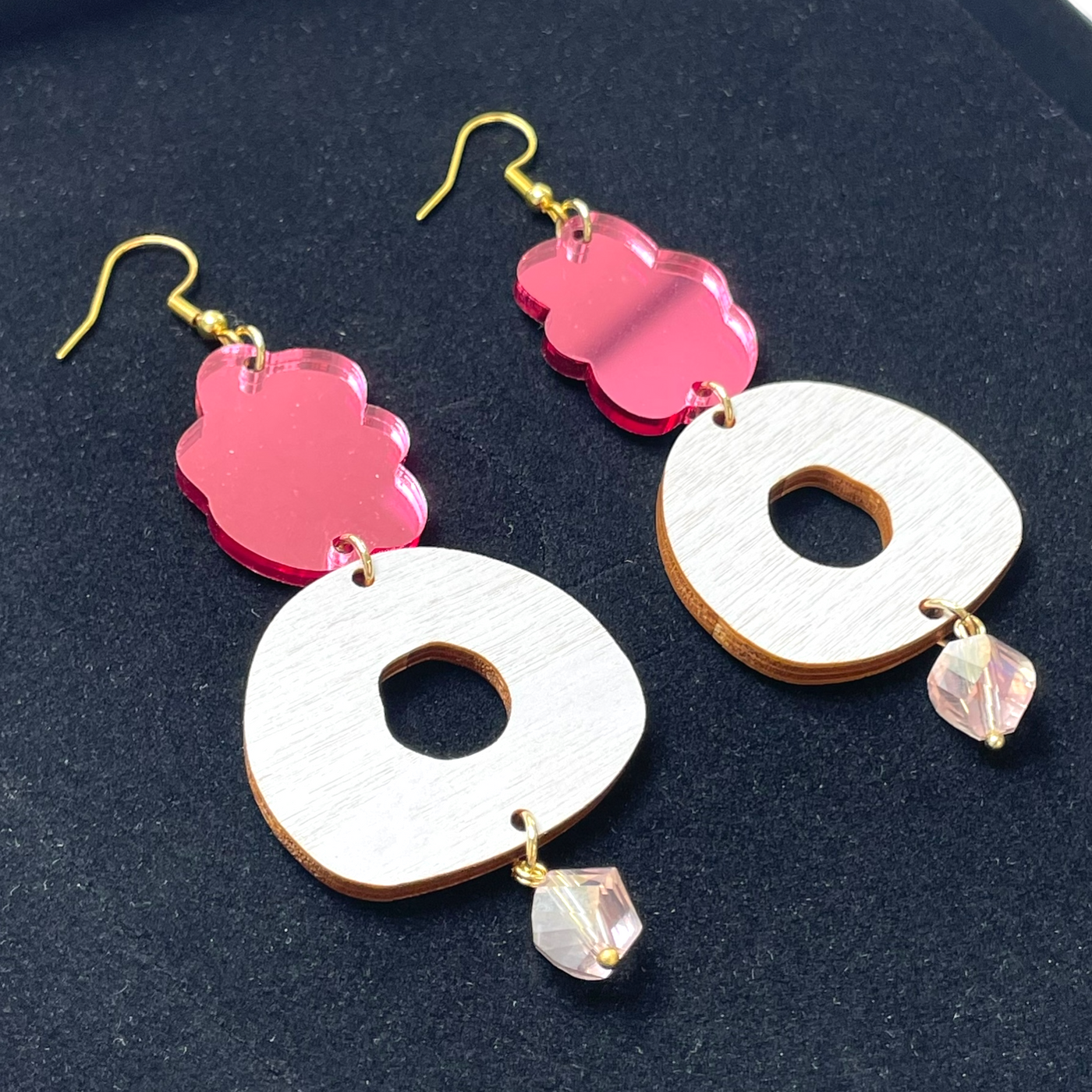 Maanantaimalli earrings, pink/baby blue | onesize