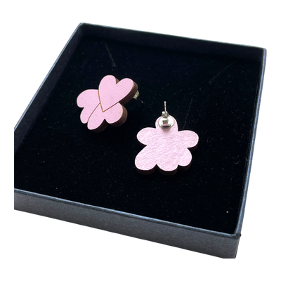Maanantaimalli stud earrings, hearts | onesize