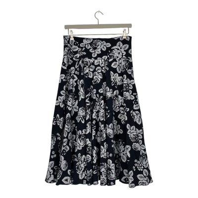 Ommellinen bell skirt, babushka roses | woman L