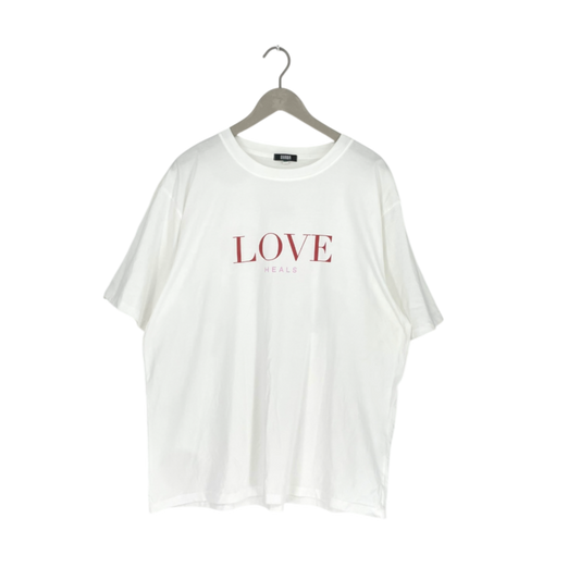 Uhana t-shirt, love heals | woman XL