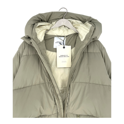 Embassy of Bricks and Logs lourdes puffer jacket, pale olive | unisex L